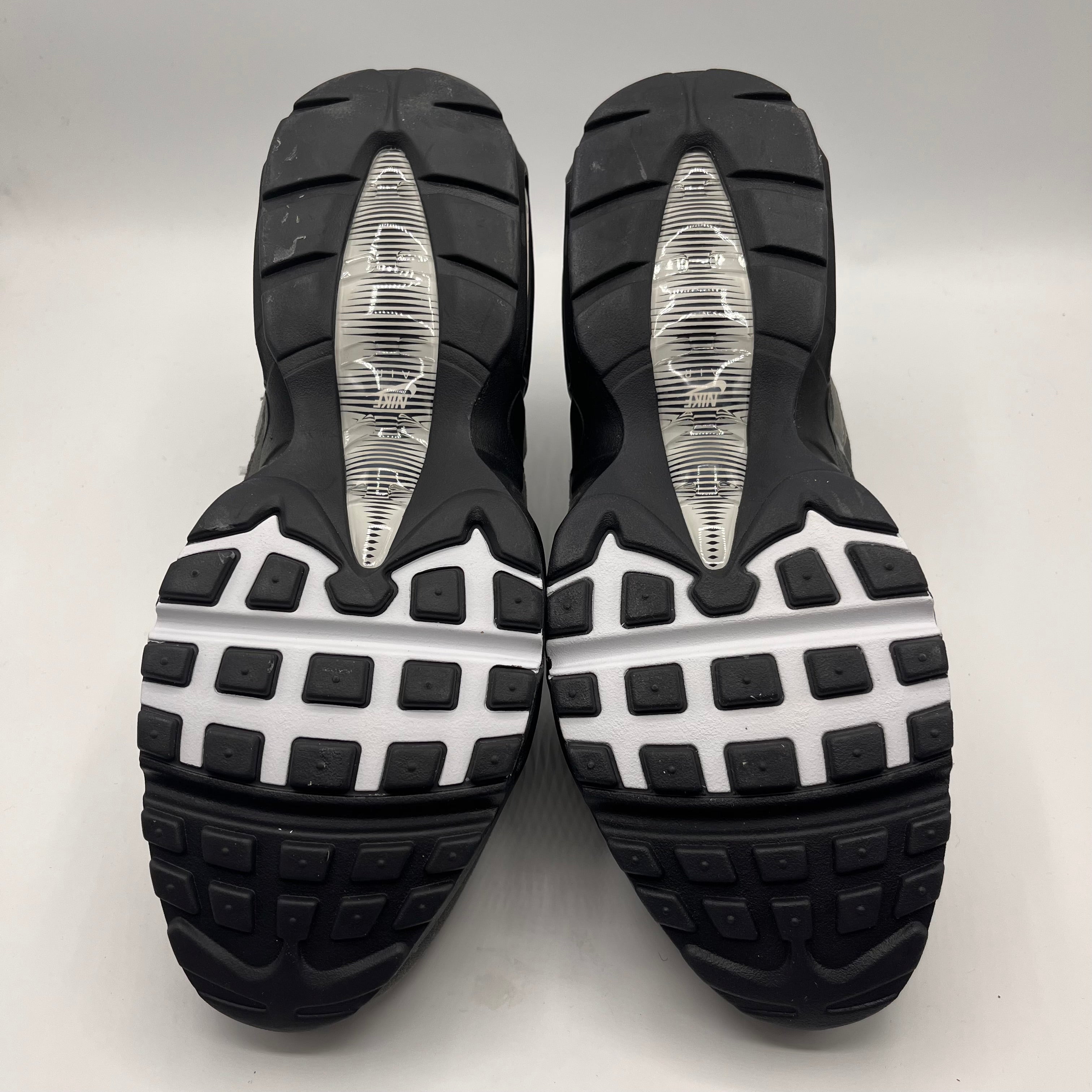 Nike Air Max 95, Photon Dust - UK10