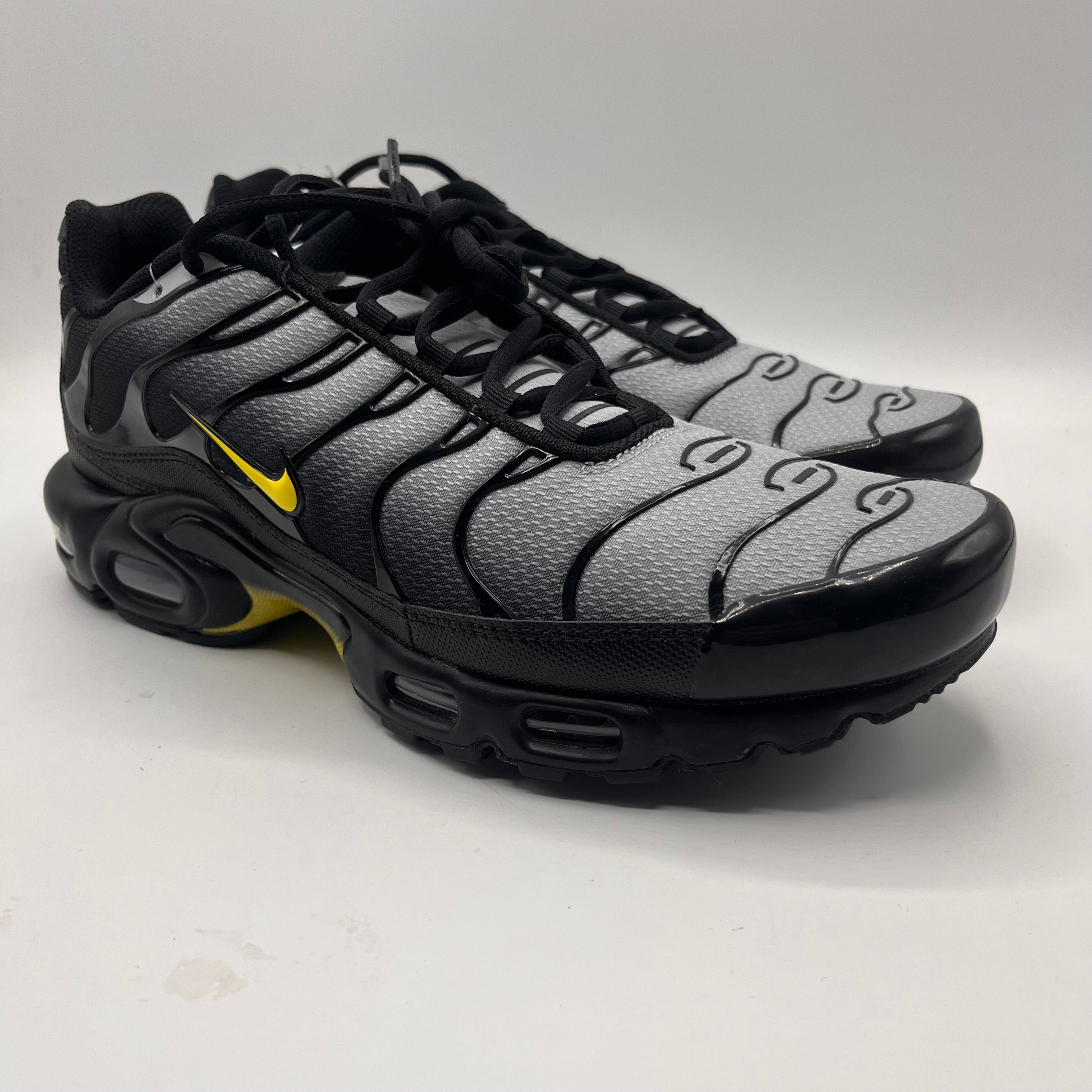 Nike Air Max Plus, Opti Yellow.