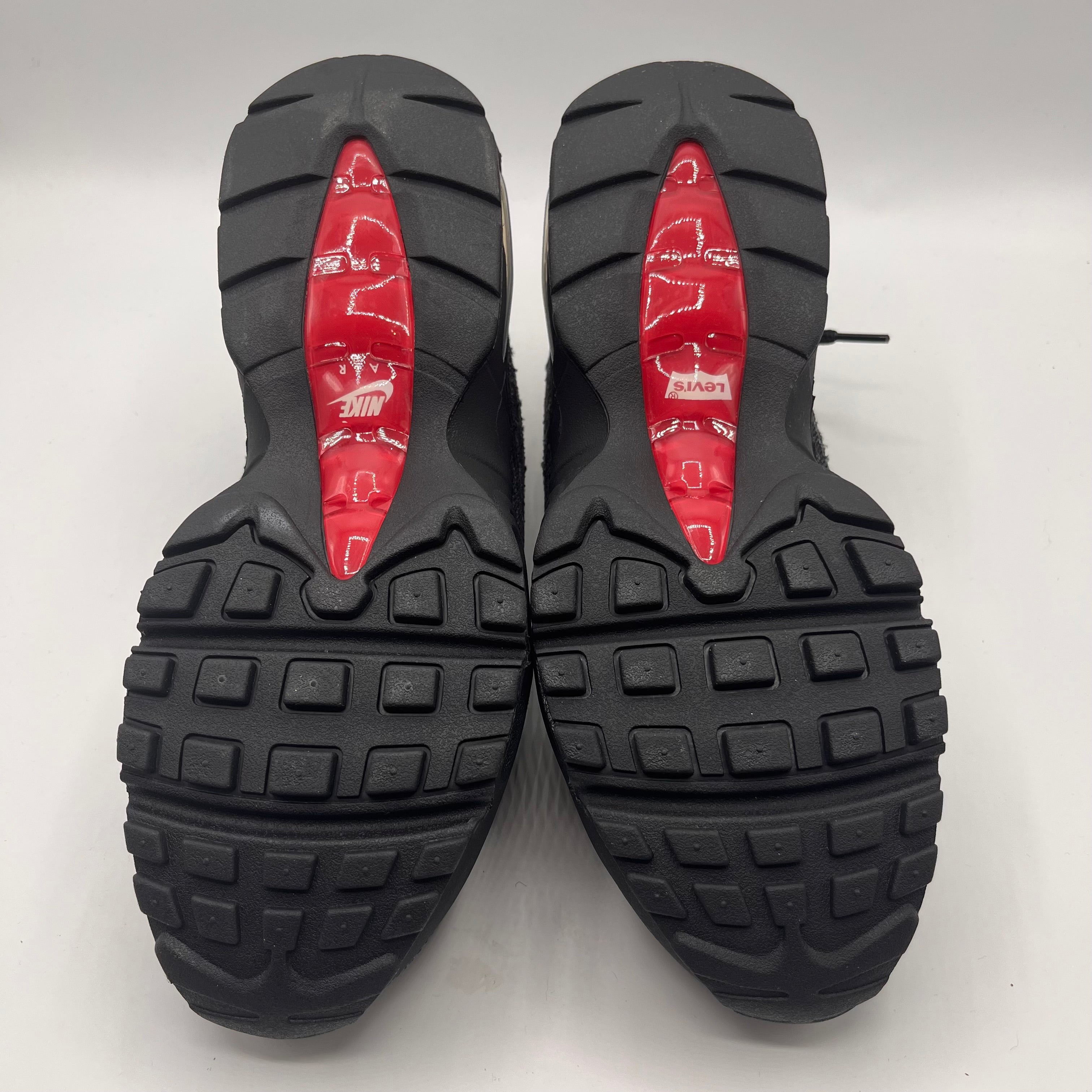 Nike Air Max 95 OG x Levi, Black Anthracite - UK7