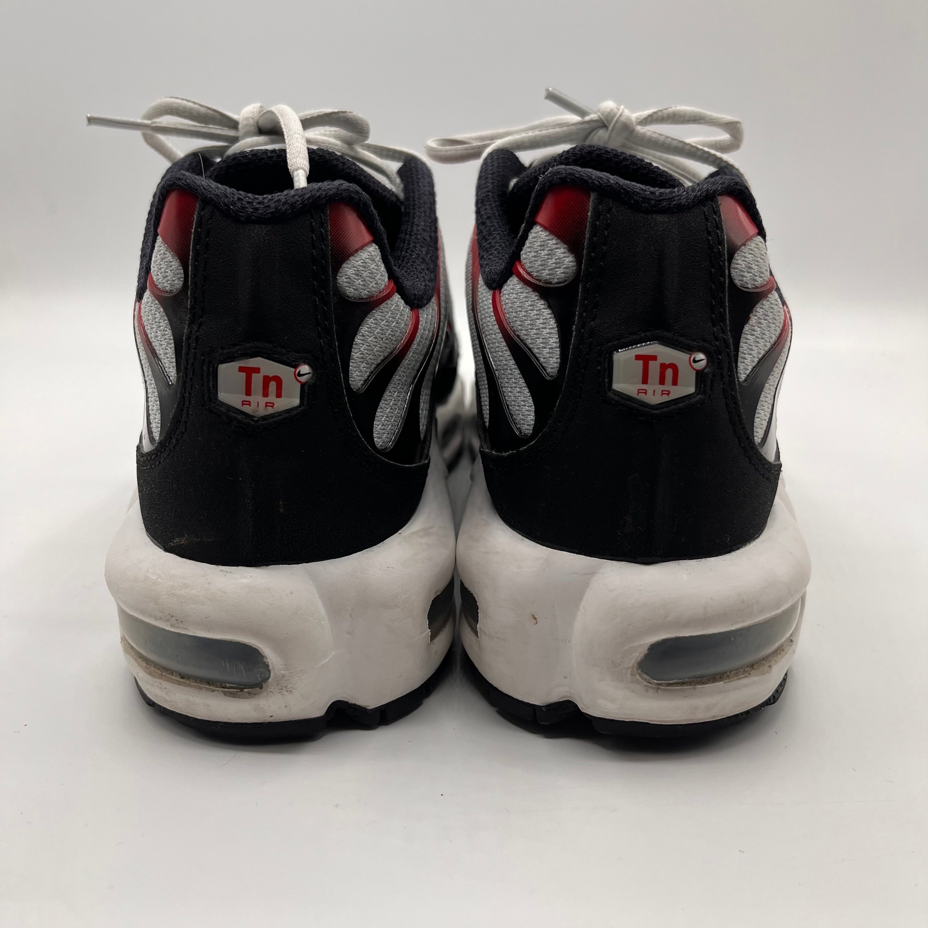 Nike Air Max Plus, University Red - UK8.5