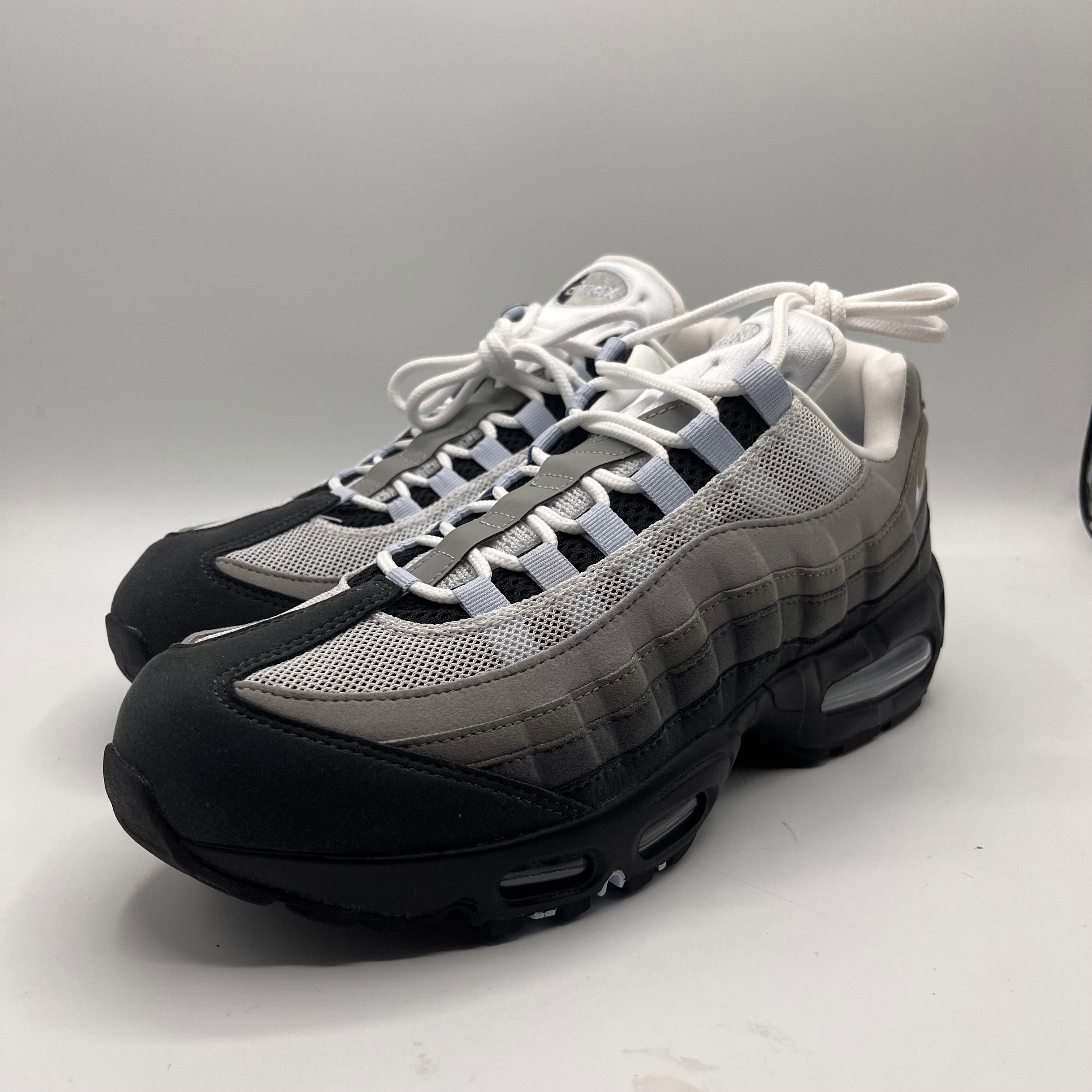 W Nike Air Max 95s OG, Big Bubble Blue Tint.