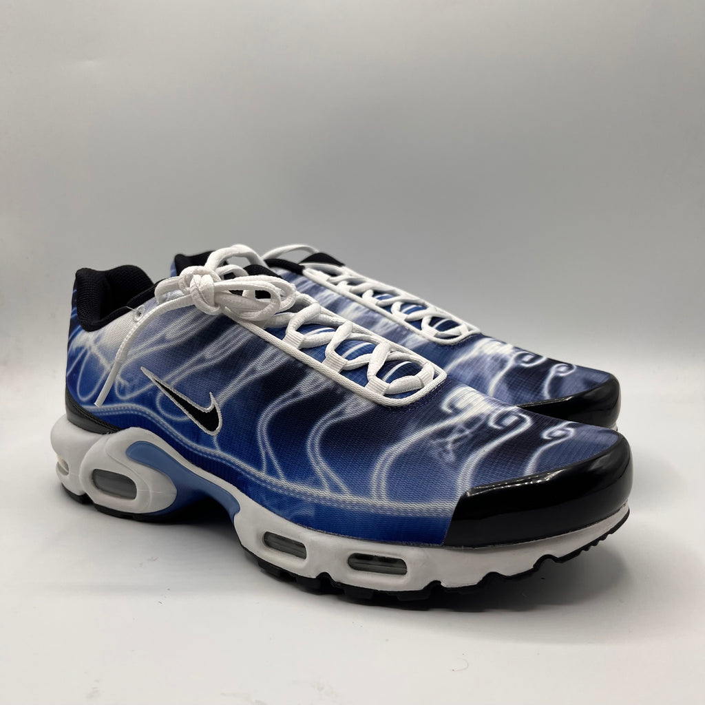 Nike Air Max Plus OG, Light Photography.