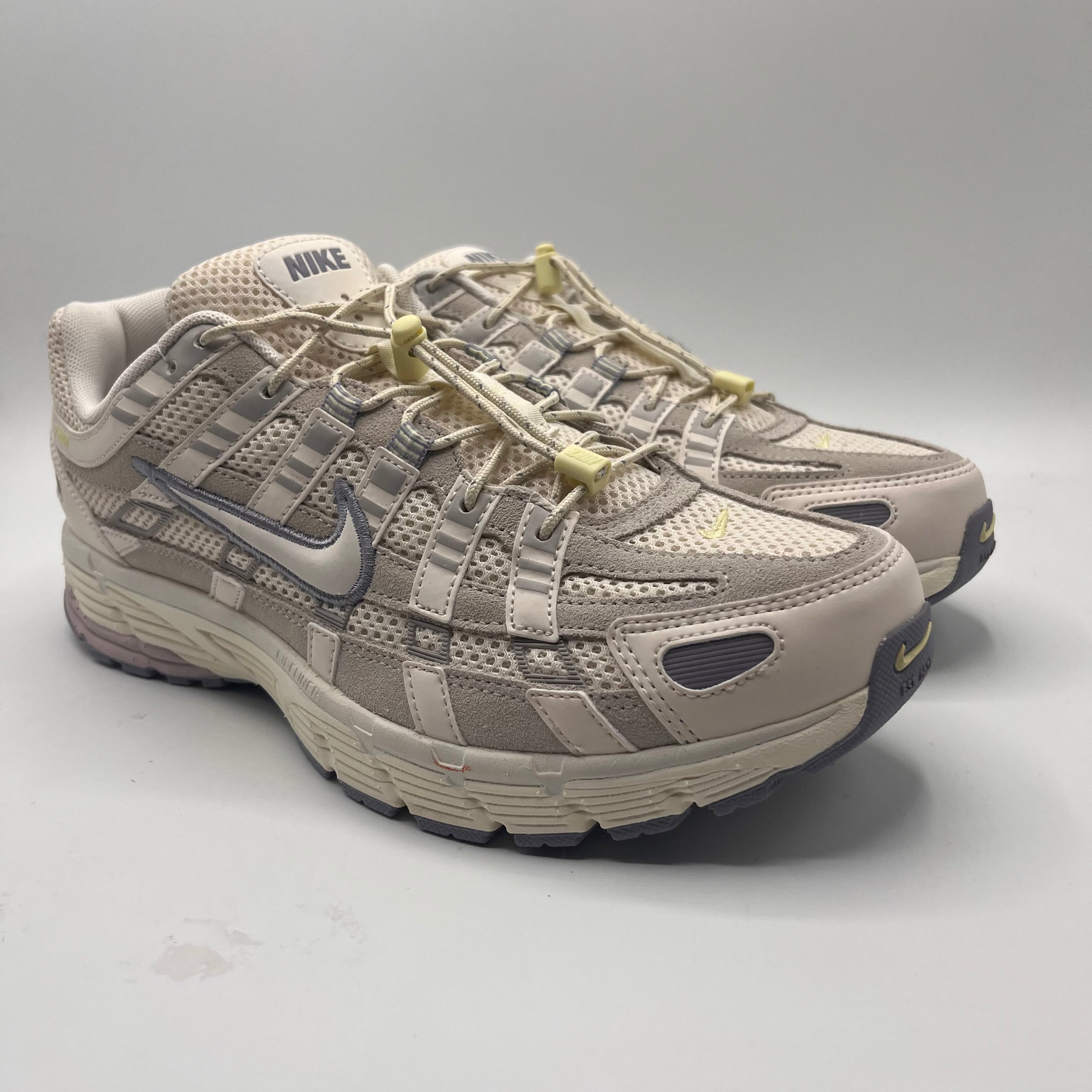 W Nike P-6000 PRM, Light Bone - UK8