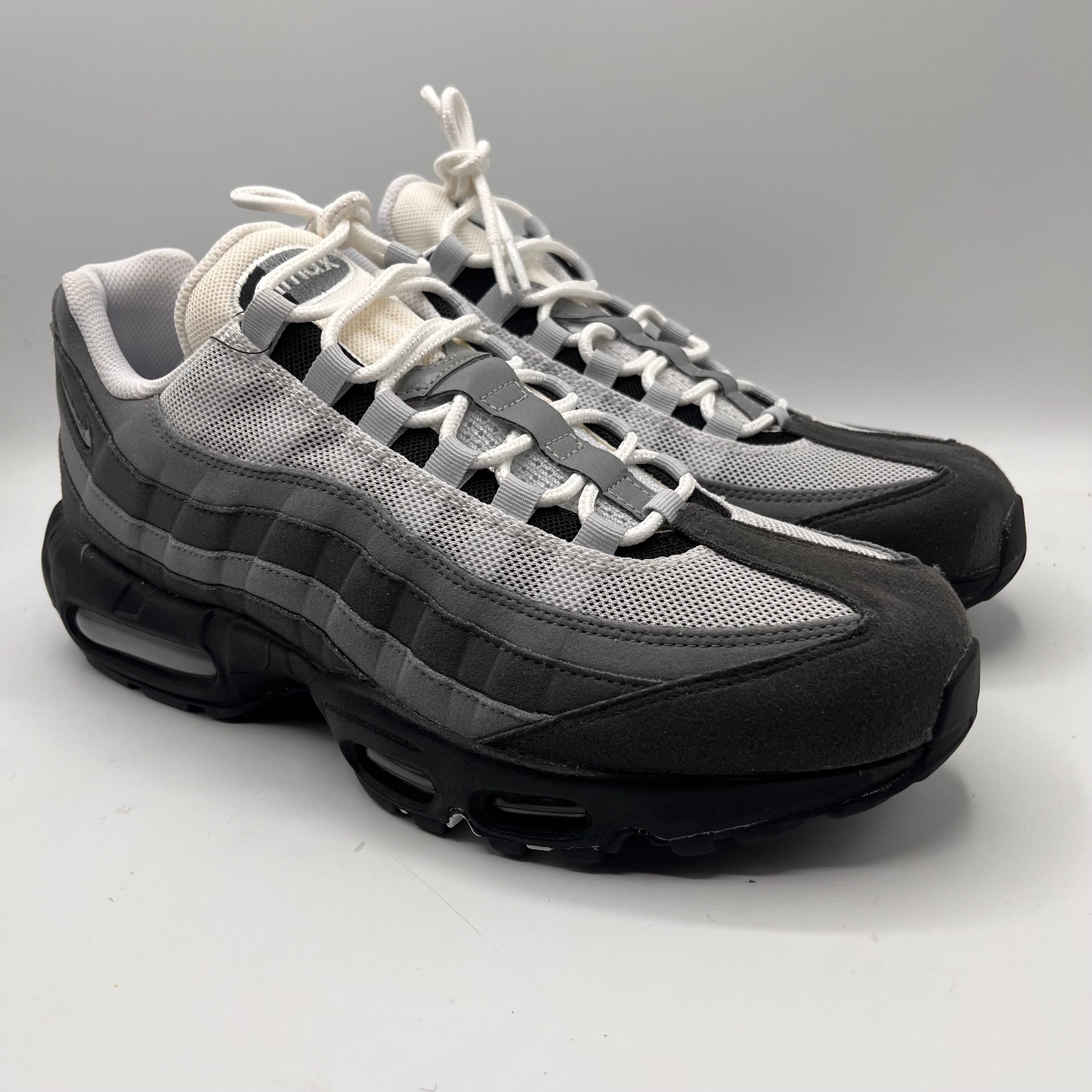 Nike Air Max 95, Photon Dust - UK10