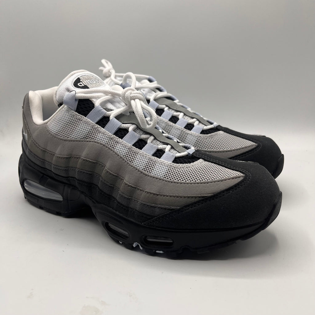 W Nike Air Max 95s OG, Big Bubble Blue Tint.