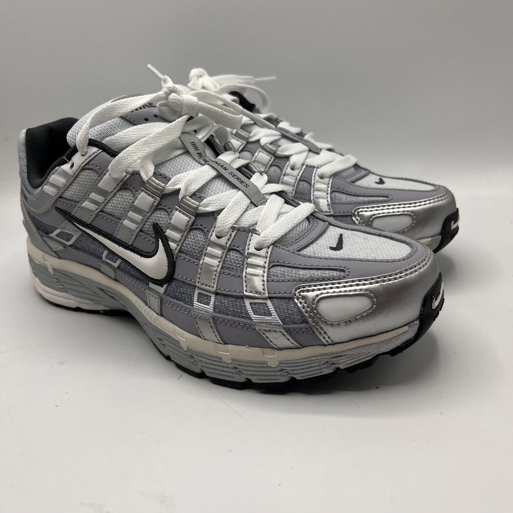 Nike P-6000, Metallic Silver - UK7.5